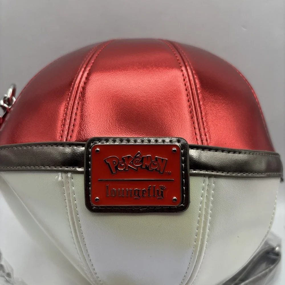 Pokémon Exclusive Pokéball Crossbody Bag‎